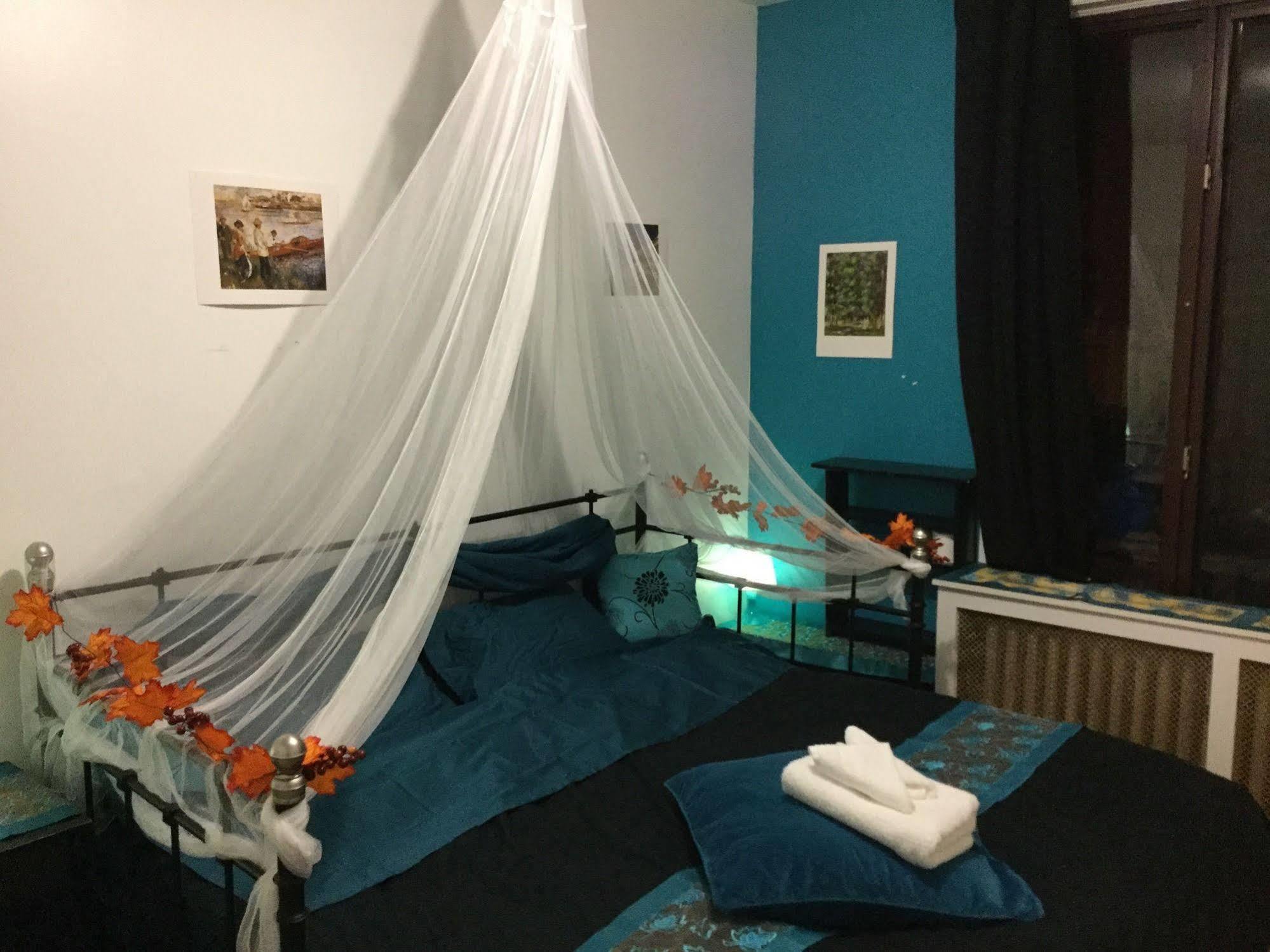 Auberge Reboot Hostel Montreal Bagian luar foto