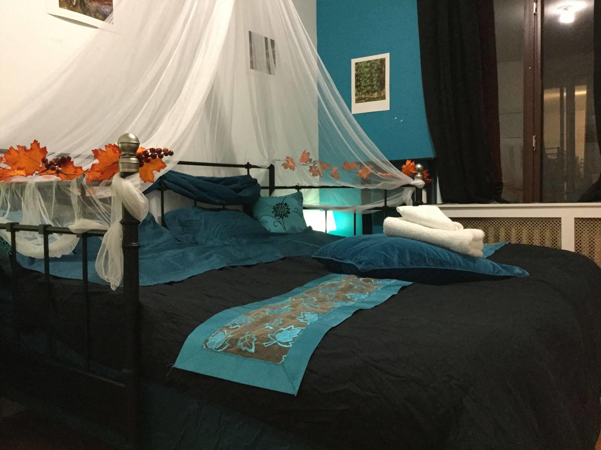 Auberge Reboot Hostel Montreal Bagian luar foto