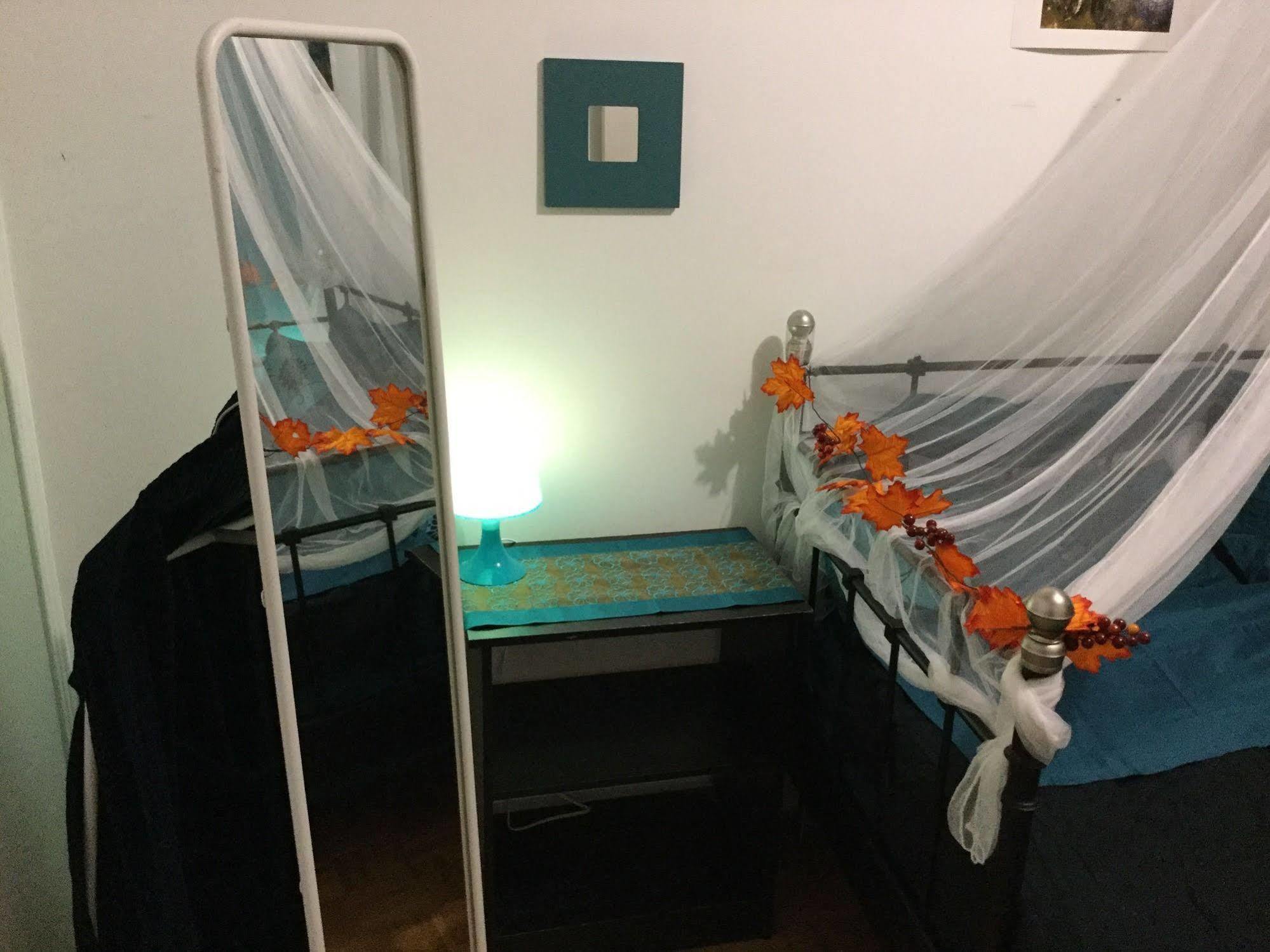 Auberge Reboot Hostel Montreal Bagian luar foto